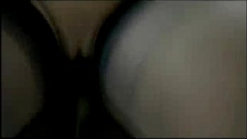 Пьяный русский муж с голой женой занимаются анальным сексом на спине