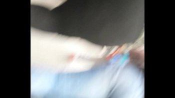 Войдя в ее киску как можно глубже