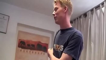 Сын застал мать ваной