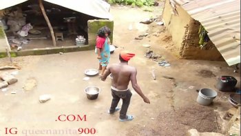 Бросила ее с...