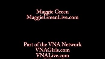 Подрочила грудью в резвом темпе