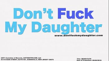 Но телки не смотрят в их сторону