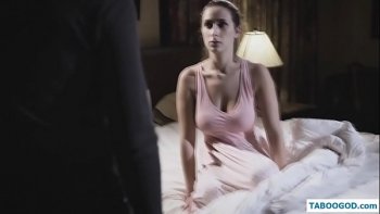 Пятеро ебут двоих